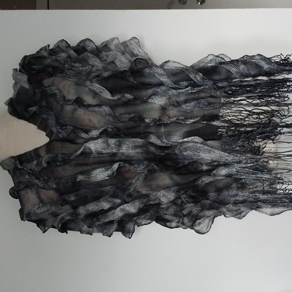 SHAWL WRAP THROW Black Gray WATERFALL LAYERS Long Pull On